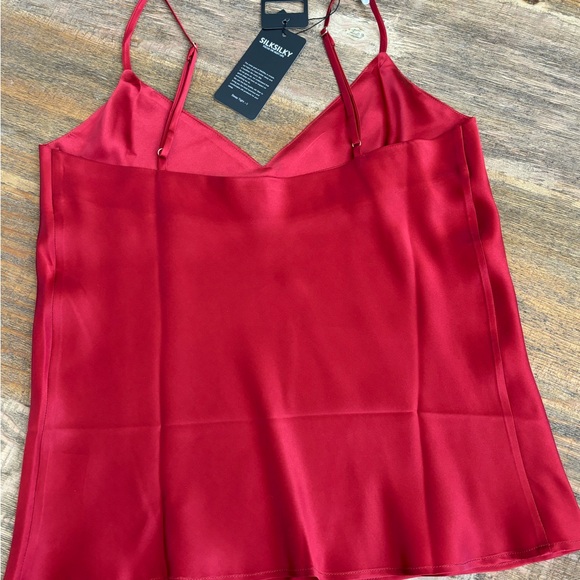 New with tags! Silk Silky camisol in Red - Picture 2 of 4